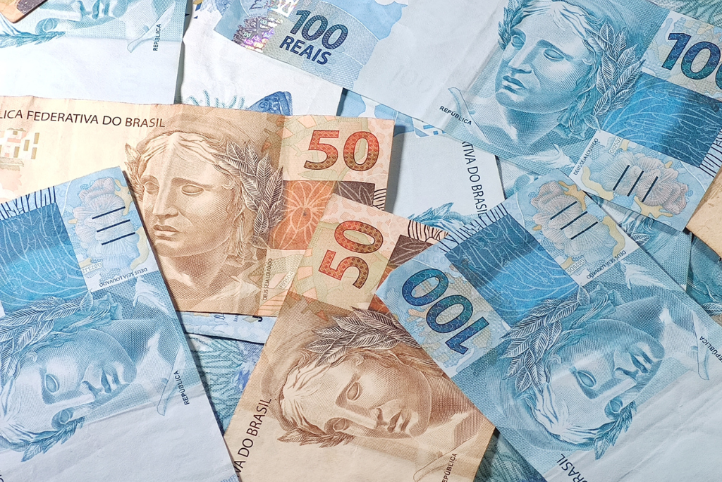 Misturar contas pessoais e da empresa: os riscos que podem estar prejudicando o seu negócio.